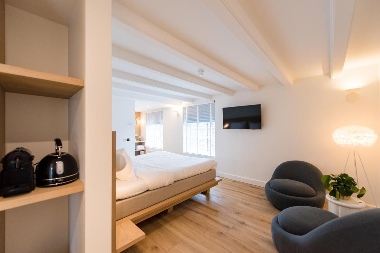 Fietshotel Zee Van Tijd Holwerd Εξωτερικό φωτογραφία